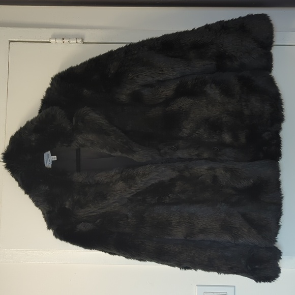 & Other Stories Los Angeles Atelier Black Faux Fur Coat Size 2 - Picture 4 of 5